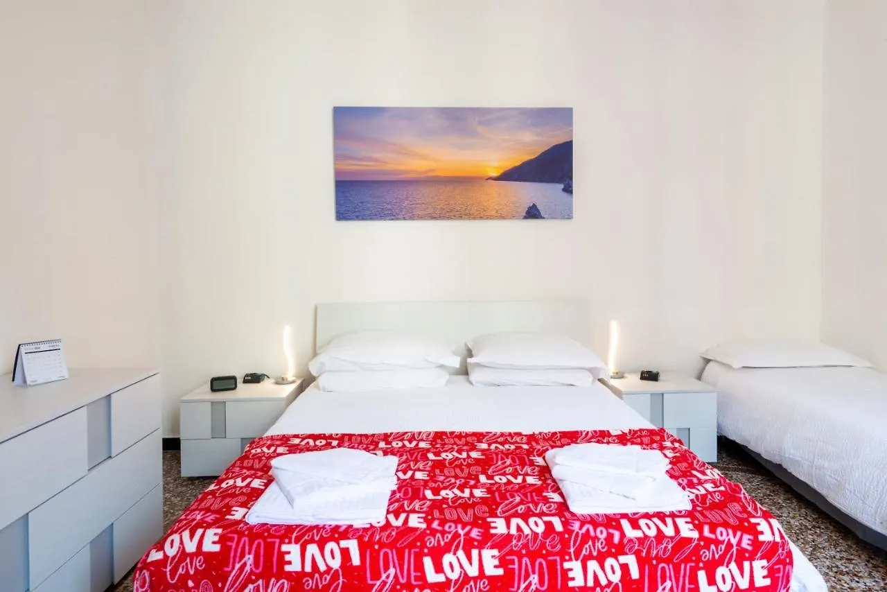 Waterfront House Apartment Genoa